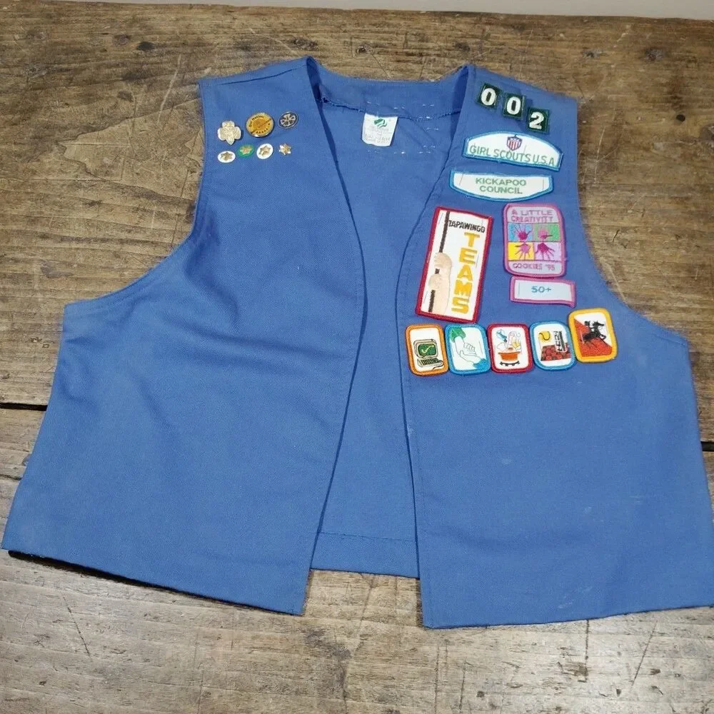 Vintage Girl Scout Vest Sz Large 11/12 13/14 Blue Badges Illinois USA Pins